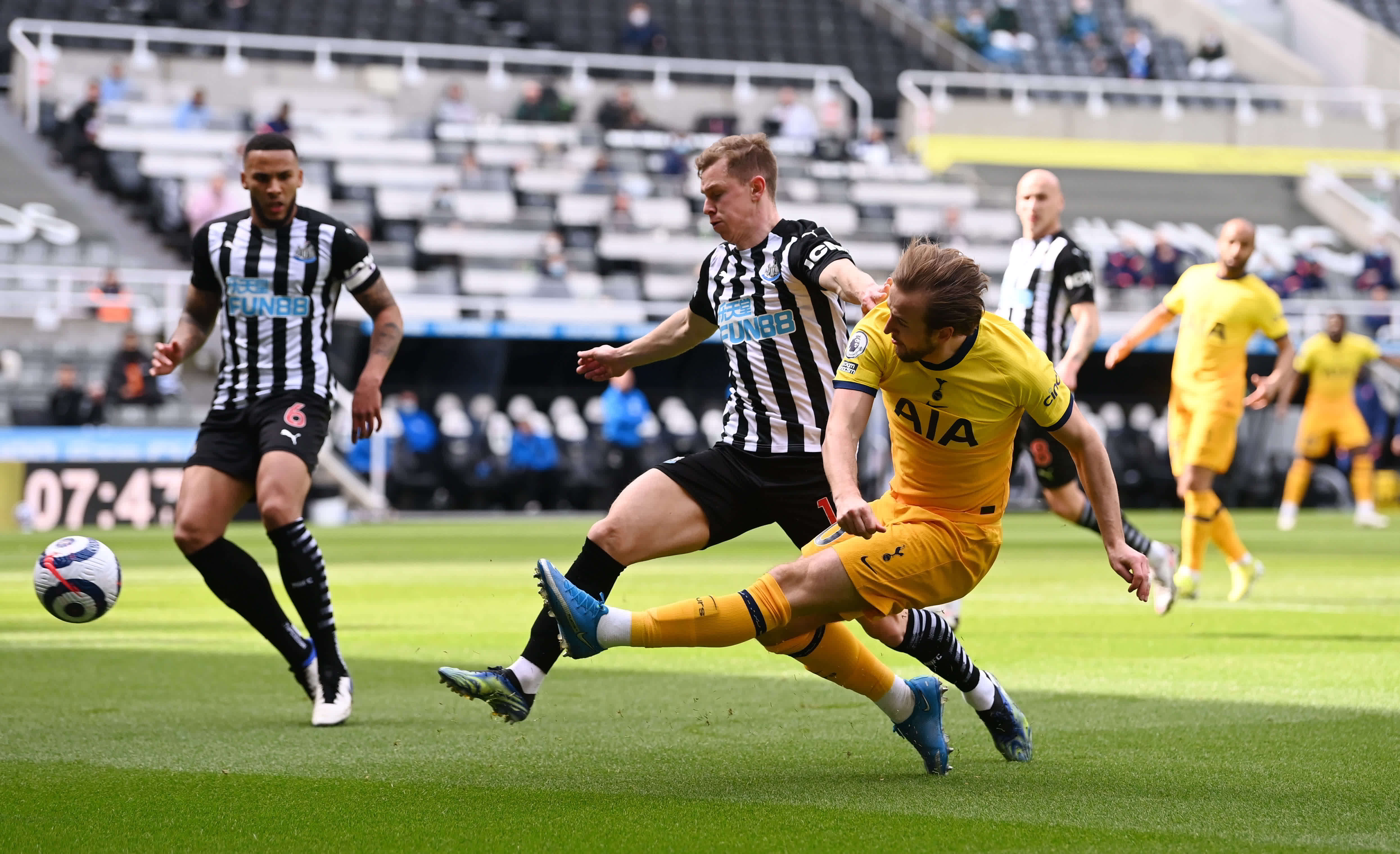 体现了对自 体现了对自